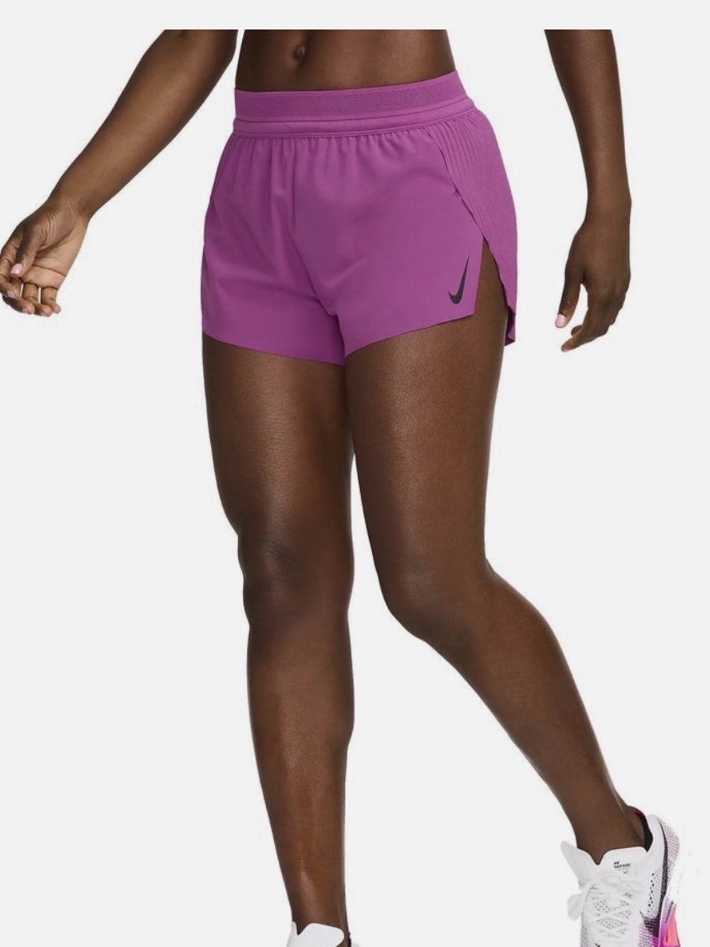 Nike Aeroswift Shorts mid rise